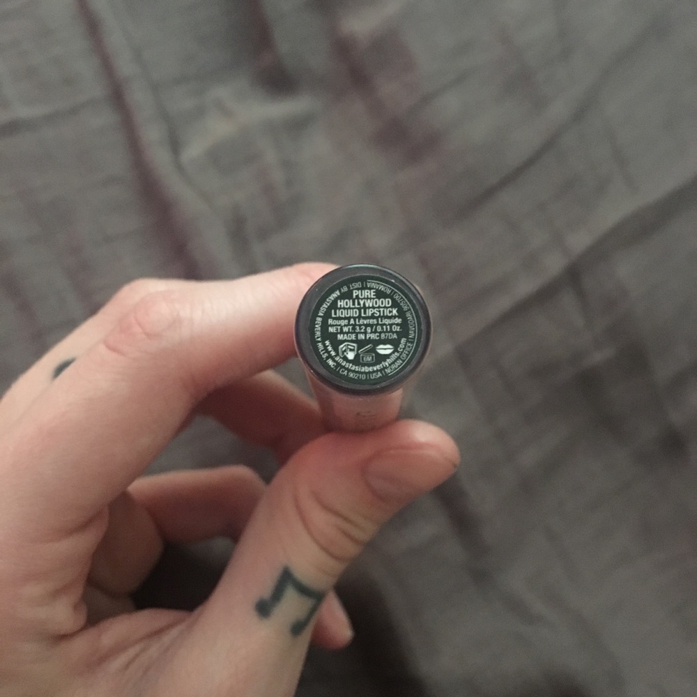 Anastasia Beverly Hills Liquid Lipstick - Picture 2 of 3
